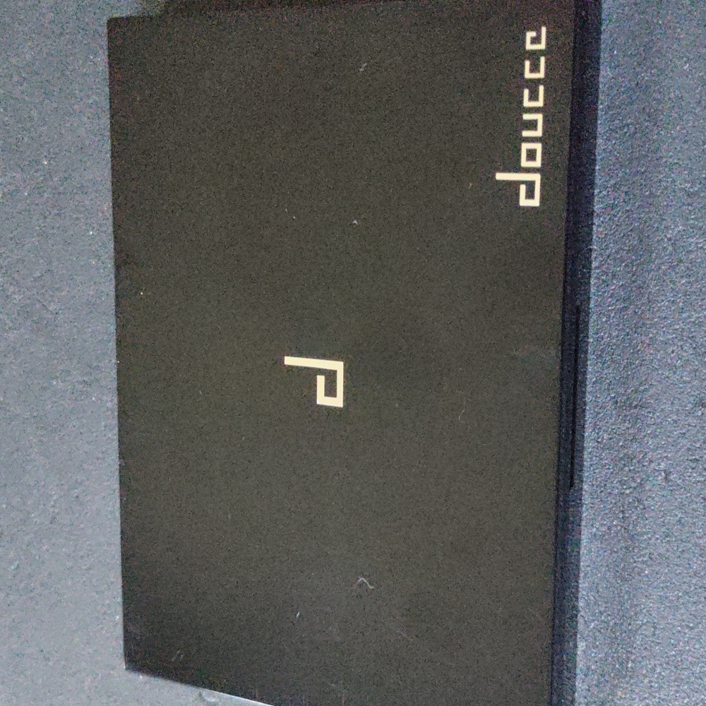 Posh powder palette